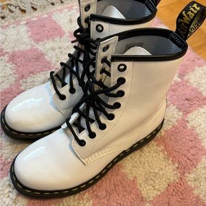 White Smooth Leather Doc Marten Boots 1460 Size 7